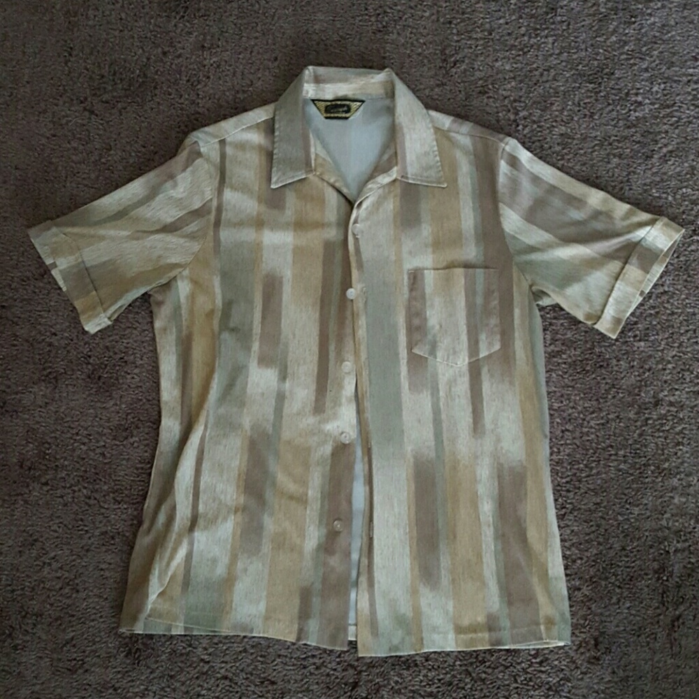 Vintage button up top